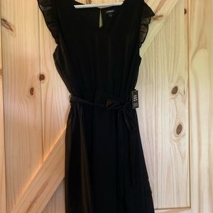 Little BLACK DRESS-𝐄𝐱𝐩𝐫𝐞𝐬𝐬-NWT